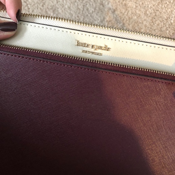 *Never Used* Kate Spade Cameron Zip Crossbody - Picture 4 of 7